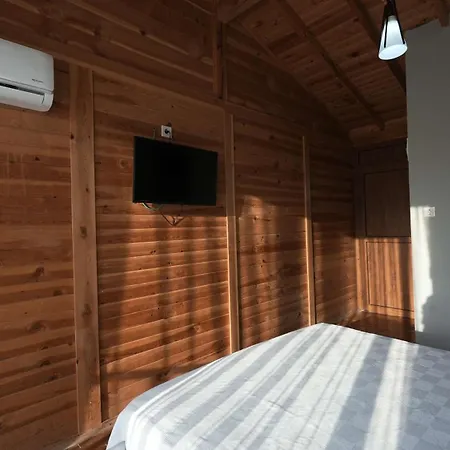 Bed and Breakfast Mut *
